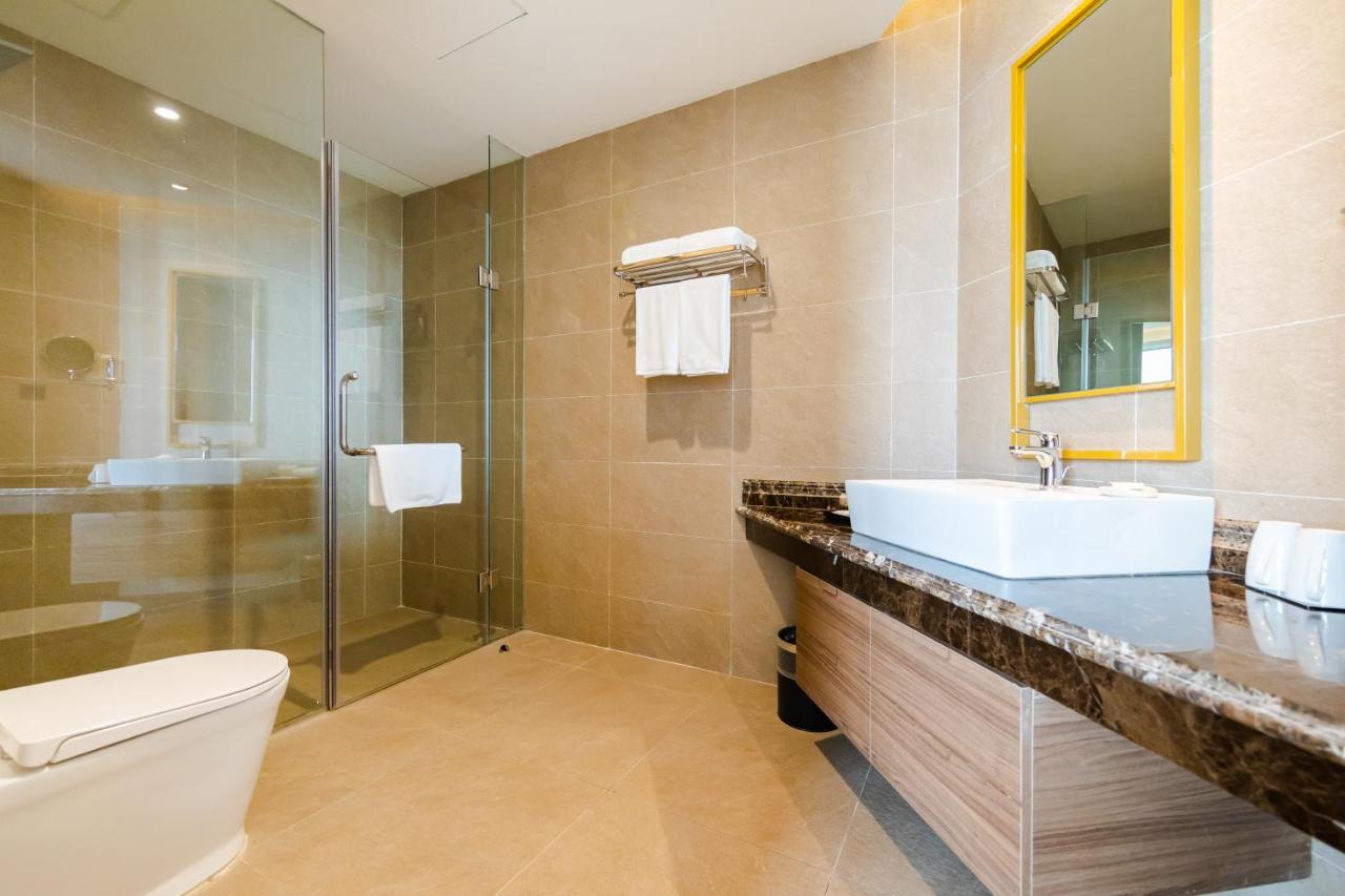 Muong Thanh Luxury Ha Long Centre II Экстерьер фото