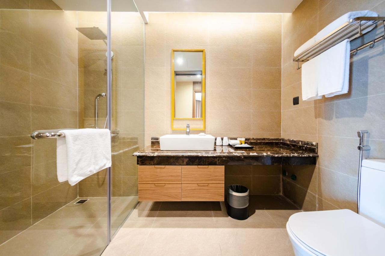 Muong Thanh Luxury Ha Long Centre II Экстерьер фото